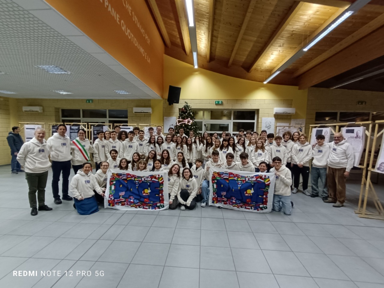 Adolescenti di Cernusco sul Naviglio pellegrini di pace in tempo di guerra