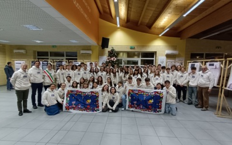 Adolescenti di Cernusco sul Naviglio pellegrini di pace in tempo di guerra