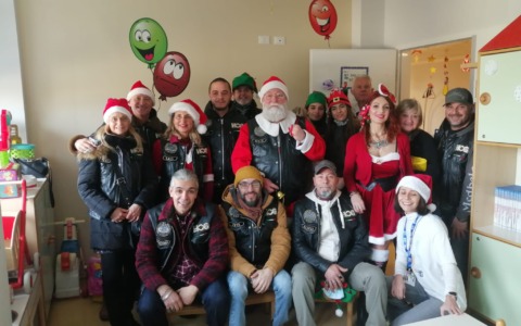 Babbo Natale e i suoi aiutanti sono arrivati negli ospedali della Martesana