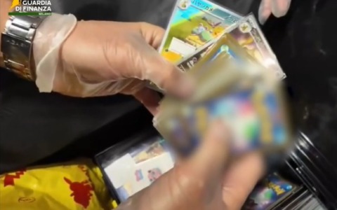 Maxi sequestro all’aeroporto di Linate: trovate 20mila carte collezionabili di contrabbando acquistate in Giappone