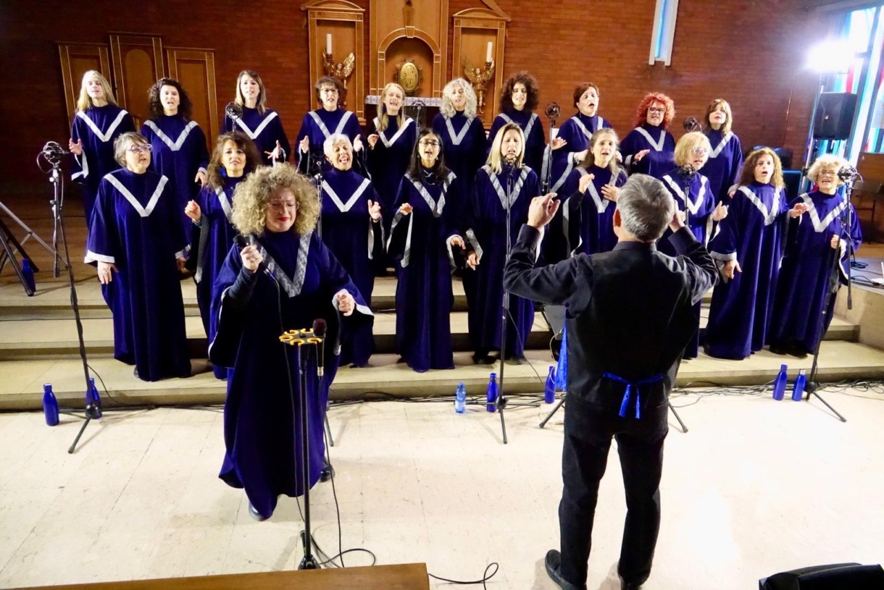 Un Gospel da applausi in chiesa a Cassina