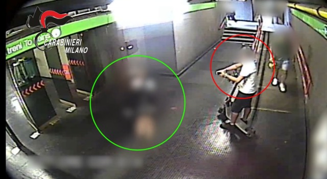 Aggredisce e violenta una 15enne seguendola dalla metropolitana: in manette un 19enne