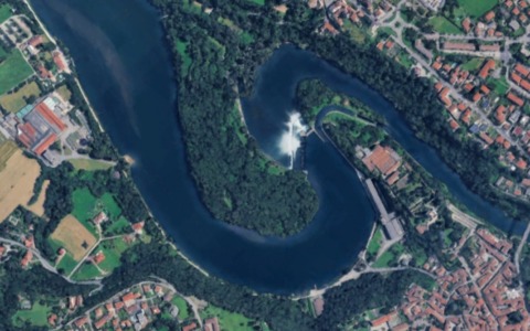 Per i pescatori l’Adda è inquinato: “Non ci sono più pesci”. Il Comune però smentisce