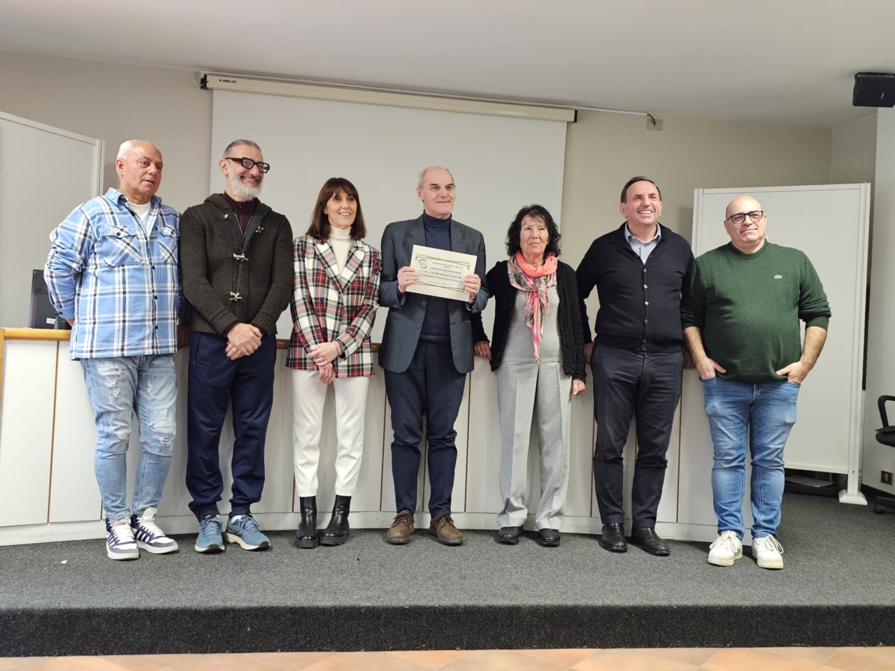 L’associazione “Modanesi” dona fondi per le attività sociali e comunitarie