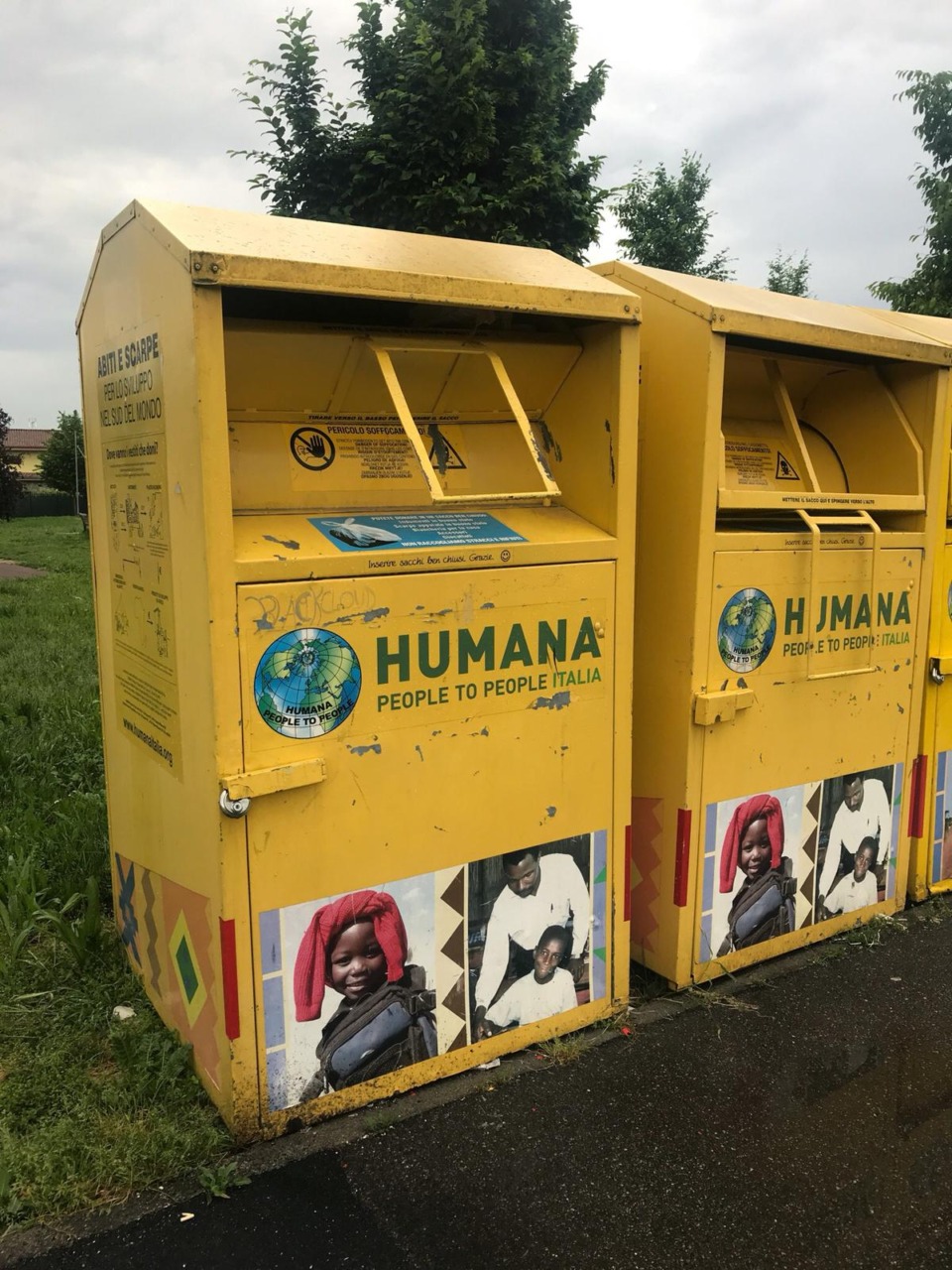 Stop ai cassoni gialli per gli abiti usati: la raccolta si sposta in piattaforma ecologica