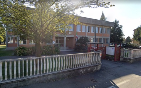 Rientro dalle vacanze posticipato: chiuse per freddo le scuole