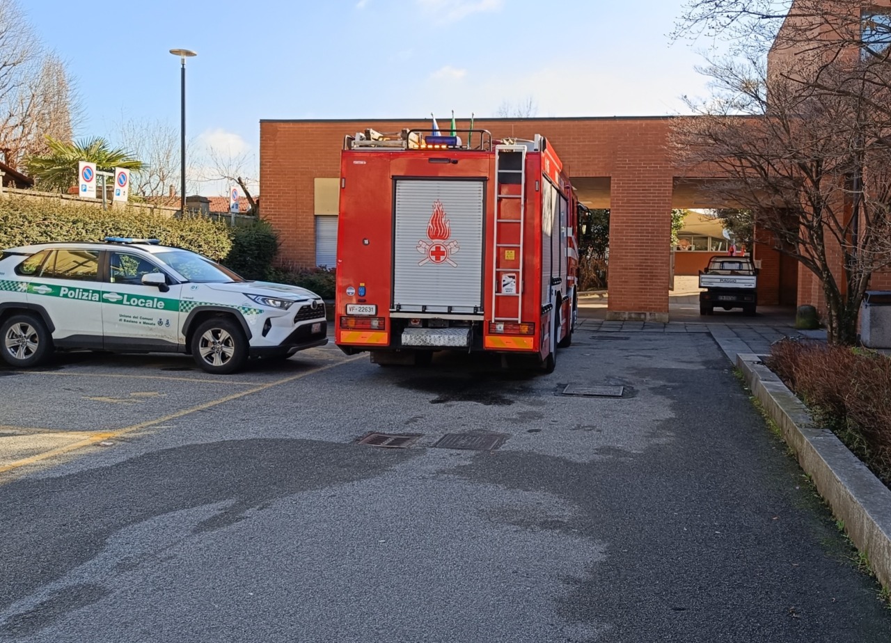 Sospetta fuga di gas, evacuata la scuola primaria di Basiano