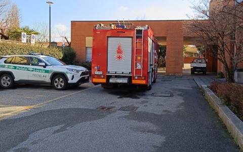 Sospetta fuga di gas, evacuata la scuola primaria di Basiano