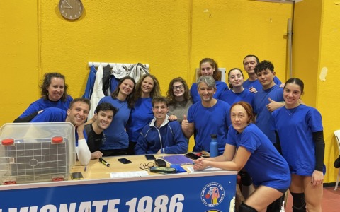 Notte in bianco, volley a colori: Tutto in una notte accende la passione