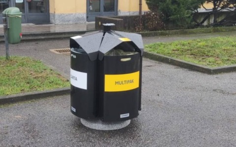 Fare la raccolta differenziata anche in strada: arrivano cinque “eco-isole”