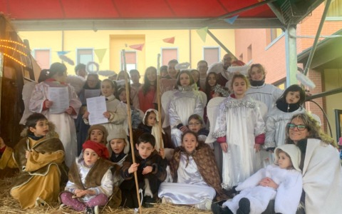 Tra voci e costumi, il Presepe vivente prende vita all’oratorio di Vignate