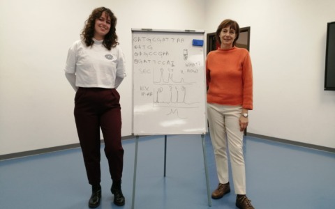 Lezioni di scienze in madrelingua al Giordano Bruno