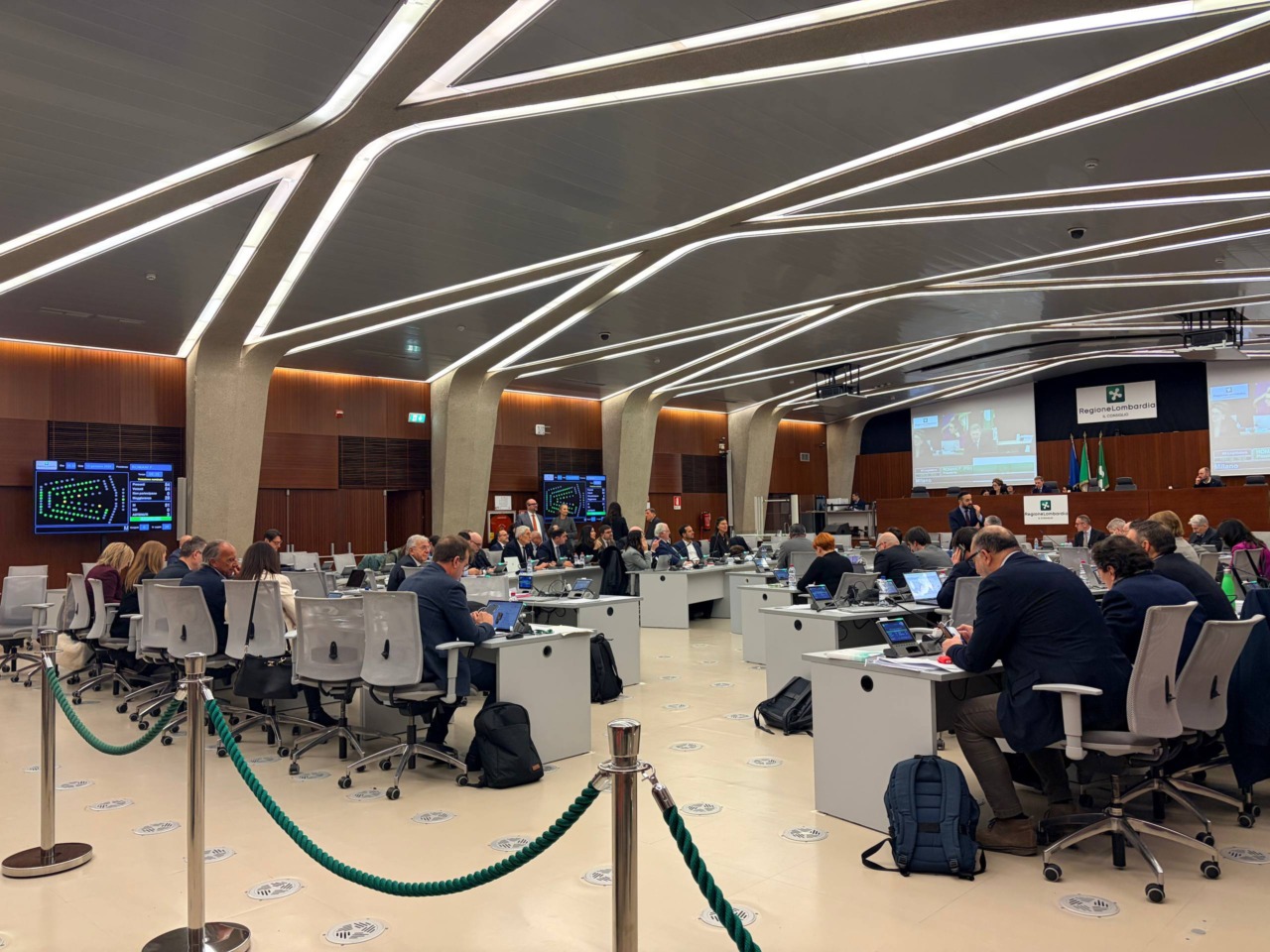 Poteri speciali a Milano, il Consiglio da il via all’iter per una proposta di Legge