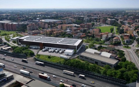 La paura per la nuova logistica: “Almeno 80 Tir al giorno sotto le nostre case”