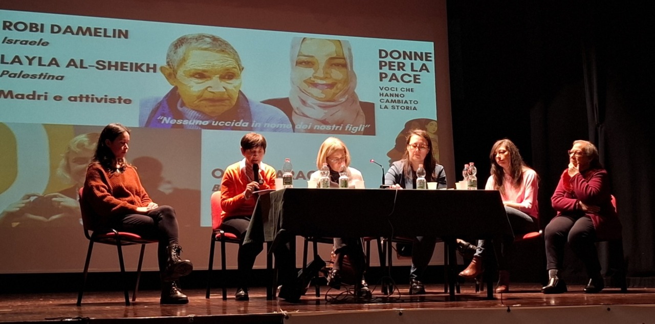 Donne e pace: riflessioni, dati e storie al teatro Schuster di Pioltello