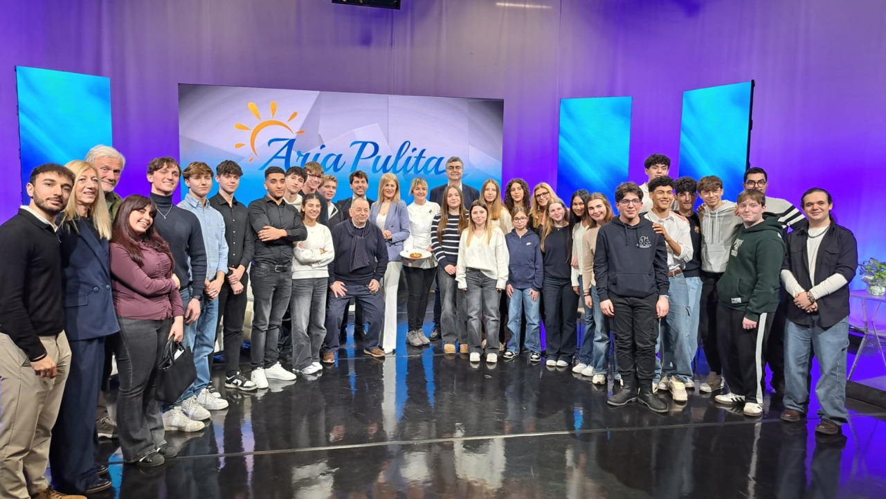 Gli studenti del Machiavelli in diretta Tv: dall’esame di Maturità alla guerra a scuola