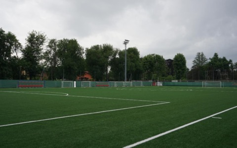 Partita sospesa e stangata alla società: due anni di squalifica a un dirigente e 3-0 a tavolino