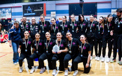 Diavoli Rosa d’argento: prima storica medaglia per il settore femminile