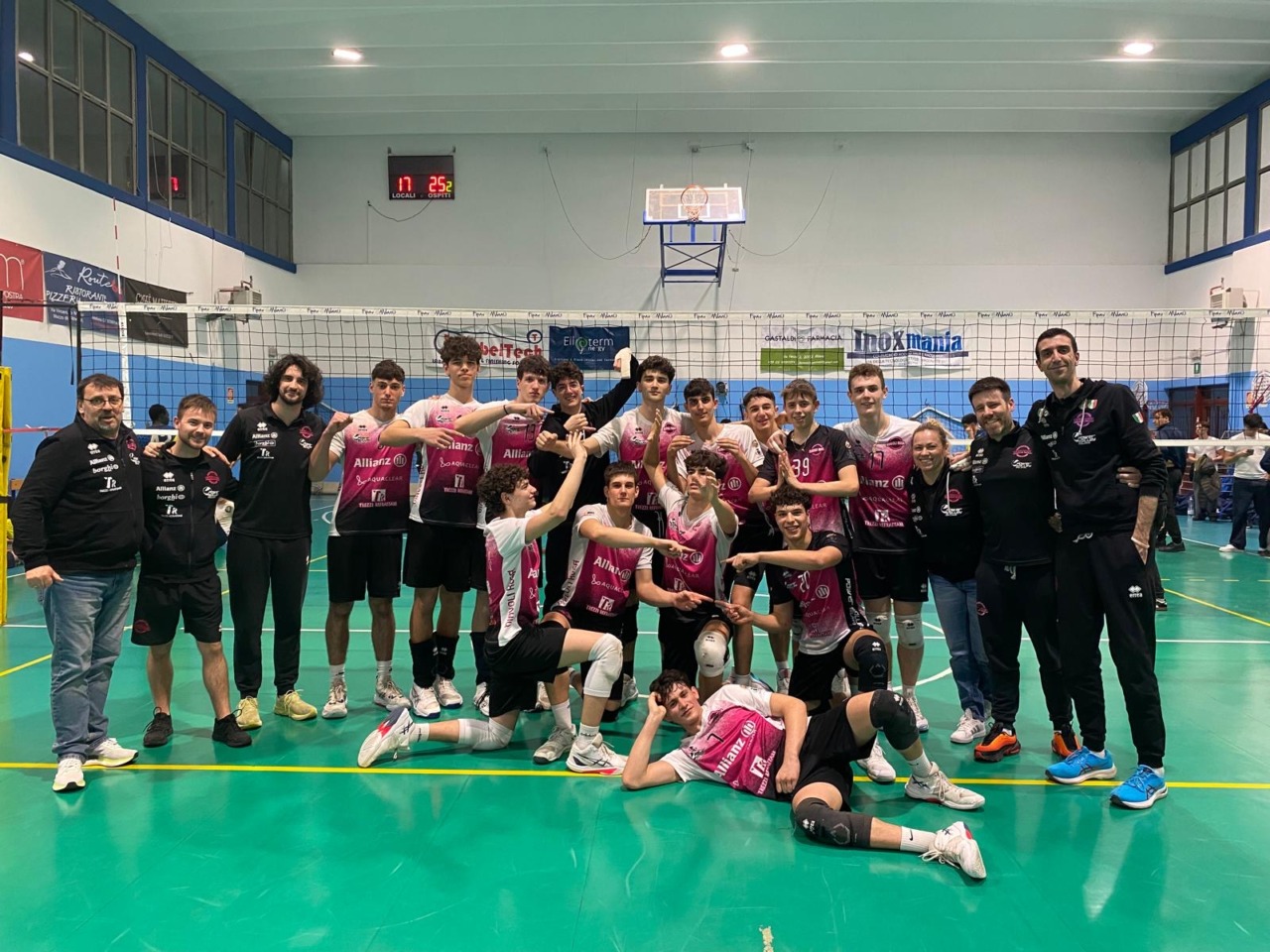 Diavoli Rosa a caccia della finale e della storica doppietta maschile e femminile