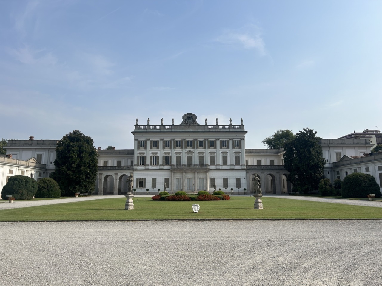 “La rete che attiva e genera comunità”, convegno SolidarMarket in Villa Borromeo