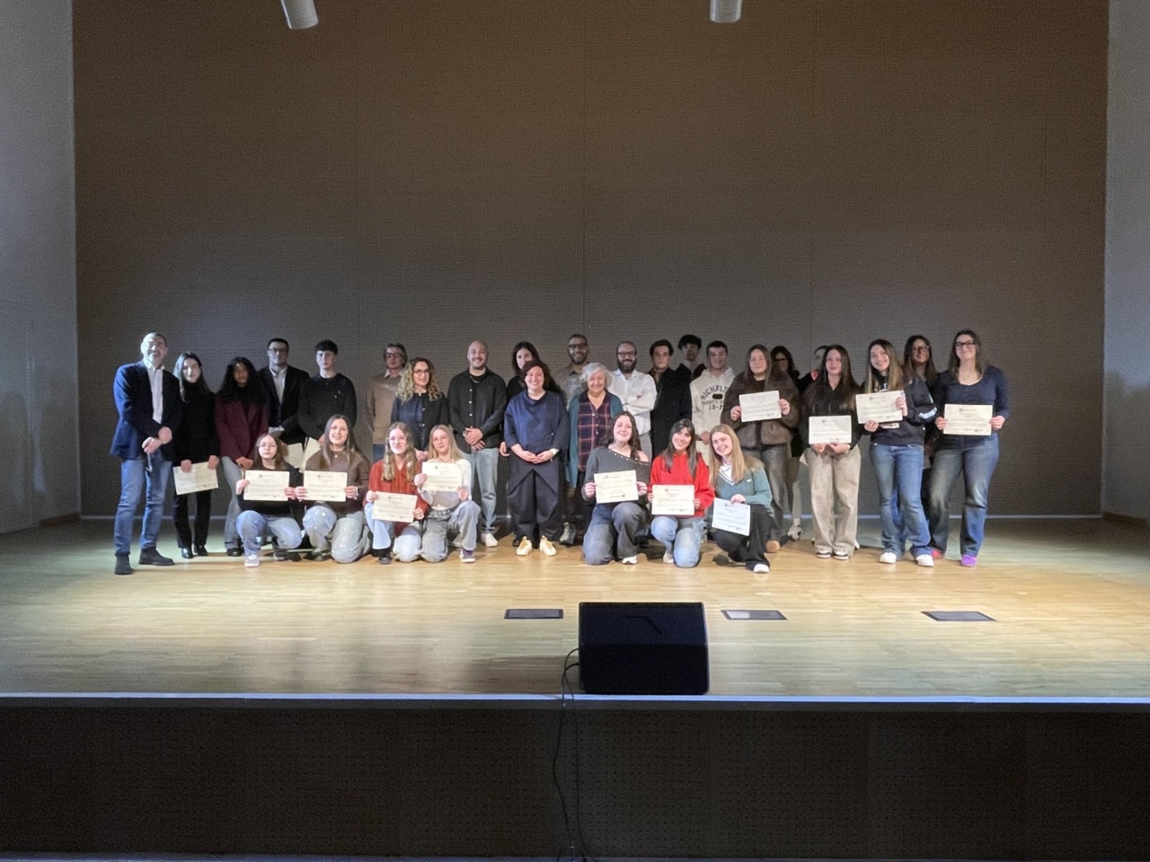 Borse di studio, Liscate applaude i suoi studenti