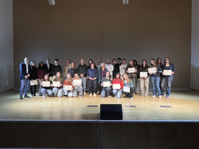 Borse di studio, Liscate applaude i suoi studenti