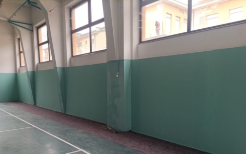 Ultimati i lavori alla palestra di Sant’Agata: messa in sicurezza in vista del referendum