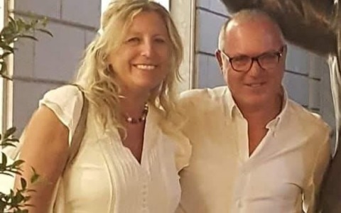 Stavano per partire per Dubai: doveva essere un regalo di compleanno. Poi i missili dell’Iran e tutto è sfumato