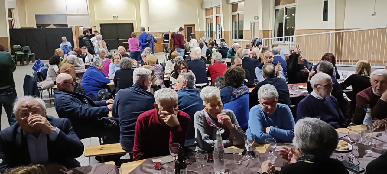 Il ricordo non deve estinguersi: letti i nomi e le vite delle vittime di mafia