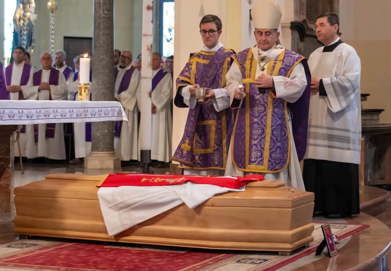 Una valanga di affetto e commozione da Cassina de’ Pecchi per don Massimo