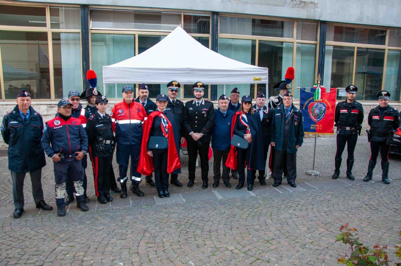 Fiera delle Palme 2026: i Carabinieri del presente e del passato conquistano i visitatori