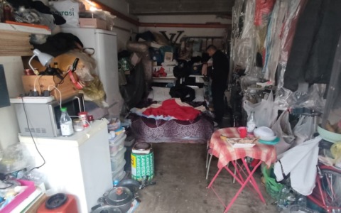 Cantine e box utilizzati come case abusive: tolleranza zero del Comune