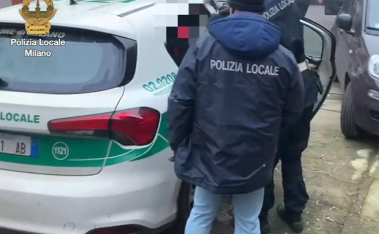 Colpo da 40mila euro in un appartamento a Lambrate: beccati con la refurtiva