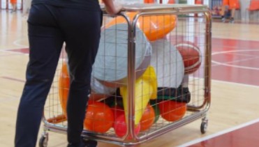 Il nuovo palazzetto avrà anche le tribune: 500mila euro in più per poterlo usare per i campionati