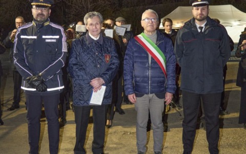 Il vento rovina i piani per l’inaugurazione della Fiera, ma non spegne l’entusiasmo