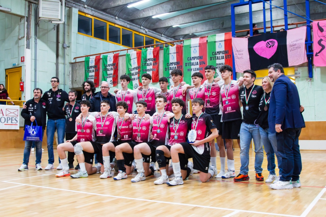 Ancora un argento per i Diavoli Rosa: il Vero Volley Monza Under17 sbanca il PalaKennedy