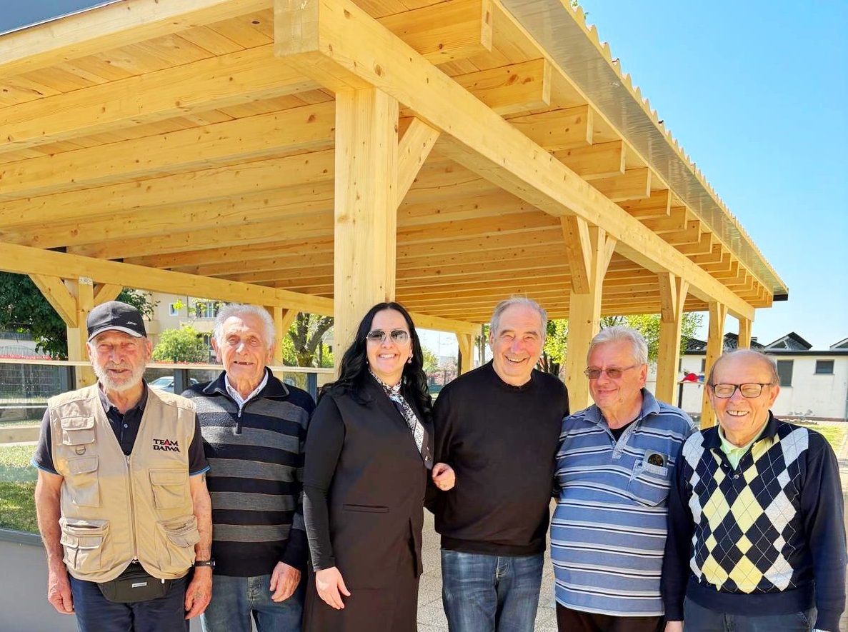 Inaugurato il nuovo gazebo della bocciofila