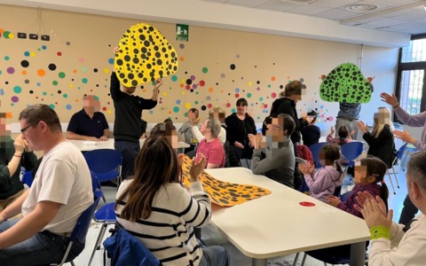 L’Arte in Valigia: il viaggio creativo del Cse Sociosfera di Segrate