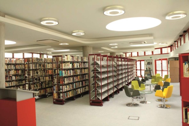 Caccia al tesoro nel segno della luna… in biblioteca