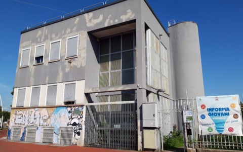 Parte la raccolta firme per portare la Polizia Locale vicino alla stazione ferroviaria