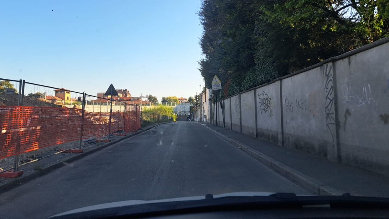 Comparto ex Galbani i lavori si spostano su via Roma: strada a senso unico alternato