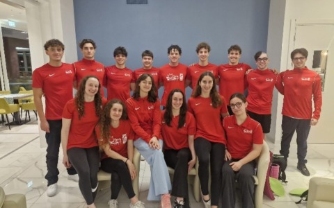 Rane rosse al top nel nuoto: 3 titoli nazionali e il secondo posto agli Assoluti