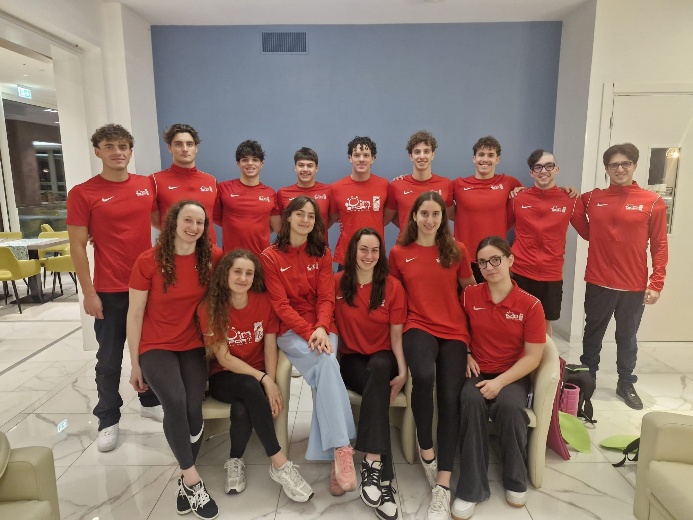 Rane rosse al top nel nuoto: 3 titoli nazionali e il secondo posto agli Assoluti