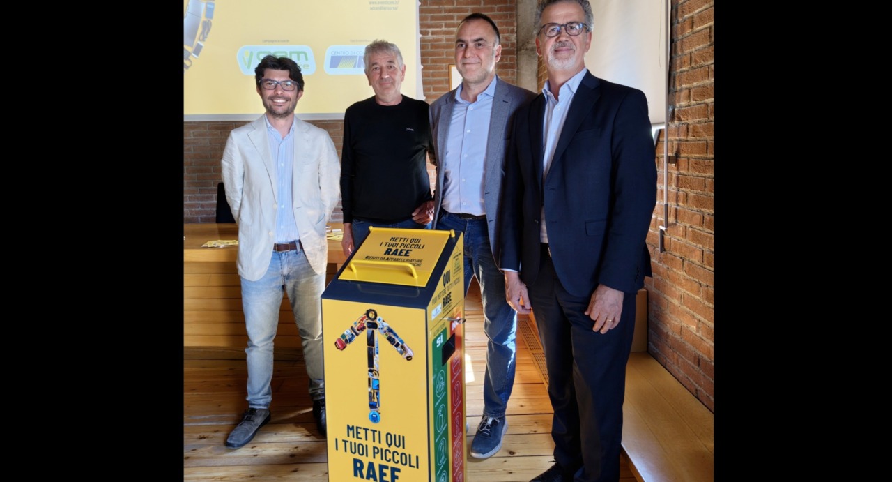 Smaltimento dei rifiuti elettronici: si comincia dalle scuole dell’Adda Martesana