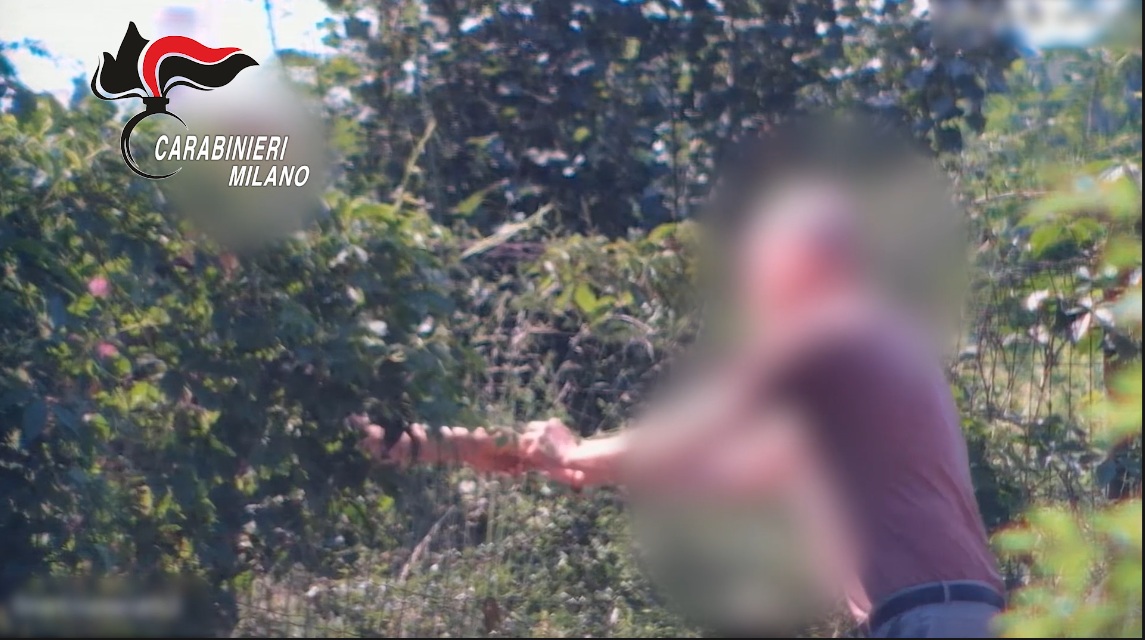 Mamma trova cocaina addosso al figlio e va dai Carabinieri: le indagini portano a sei arresti
