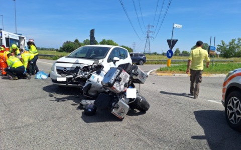 Grave incidente interviene l’elisoccorso: centauro centrato da una macchina