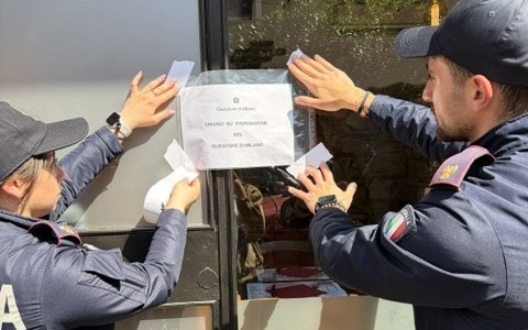 Avevano sparato in aria per festeggiare: il Questore sospende la licenza a una pizzeria