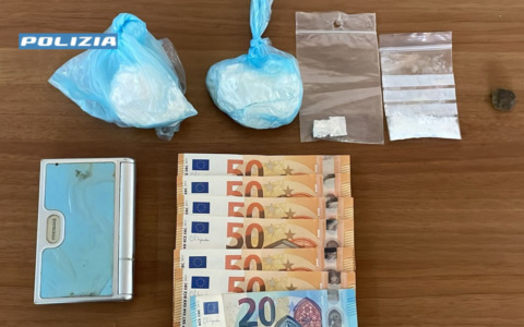 Nascondeva la droga… a casa del collega