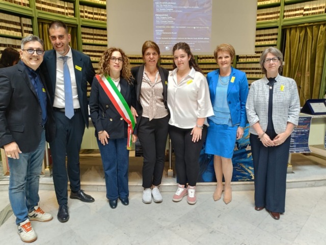 Con il suo racconto sul bullismo ha conquistato il Parlamento: la storia di Lisa, 13 anni