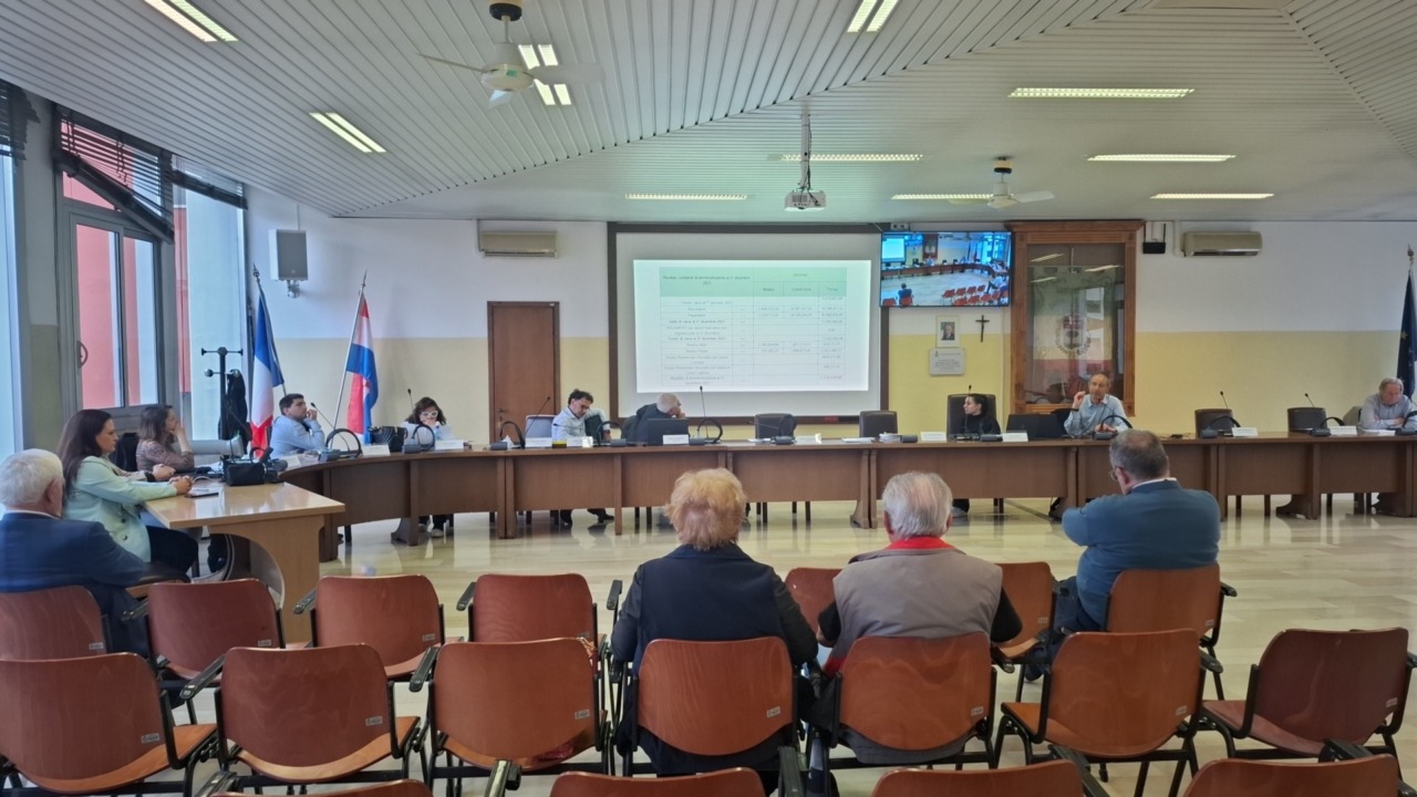 Cassina de Pecchi chiude con un bilancio positivo e un tesoretto da 1,2 milioni per il 2026